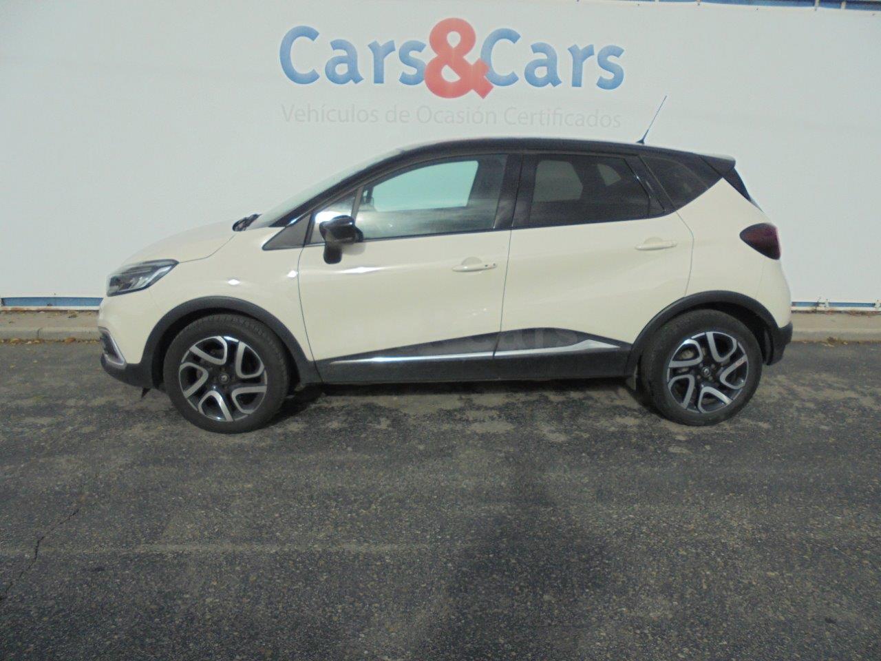 Renault Captur ocasión segunda mano 2018 Diésel por 14.995€ en Madrid