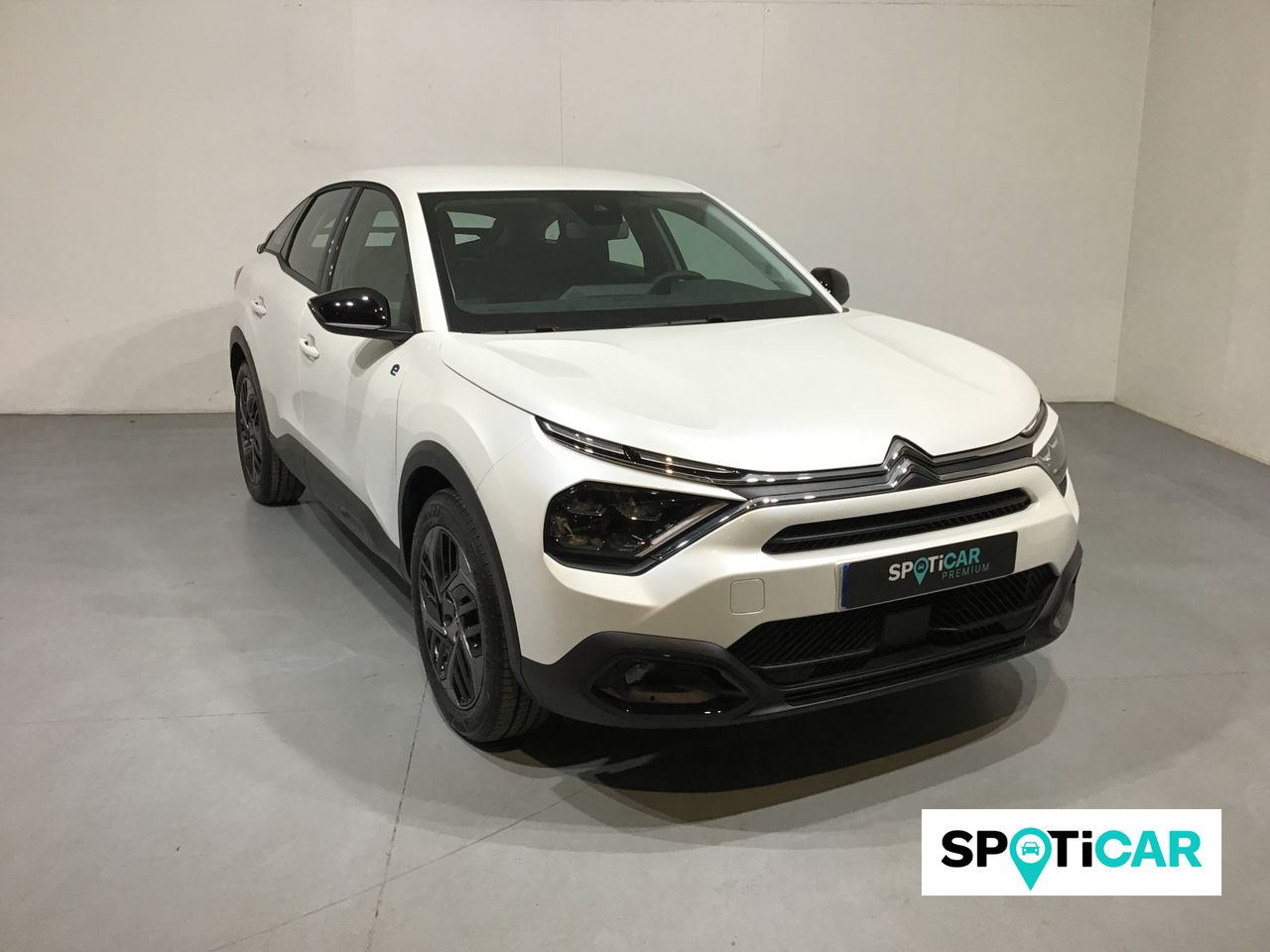 Neumaticos de 22 pulgadas  de segunda mano - citroën ë-c4 2024 /