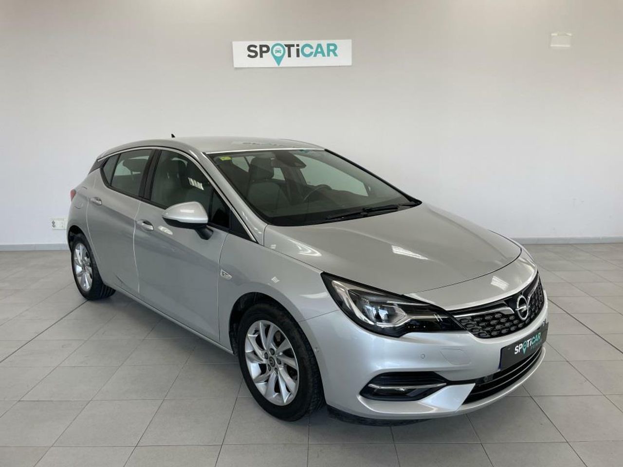 opel astra 2020 /
