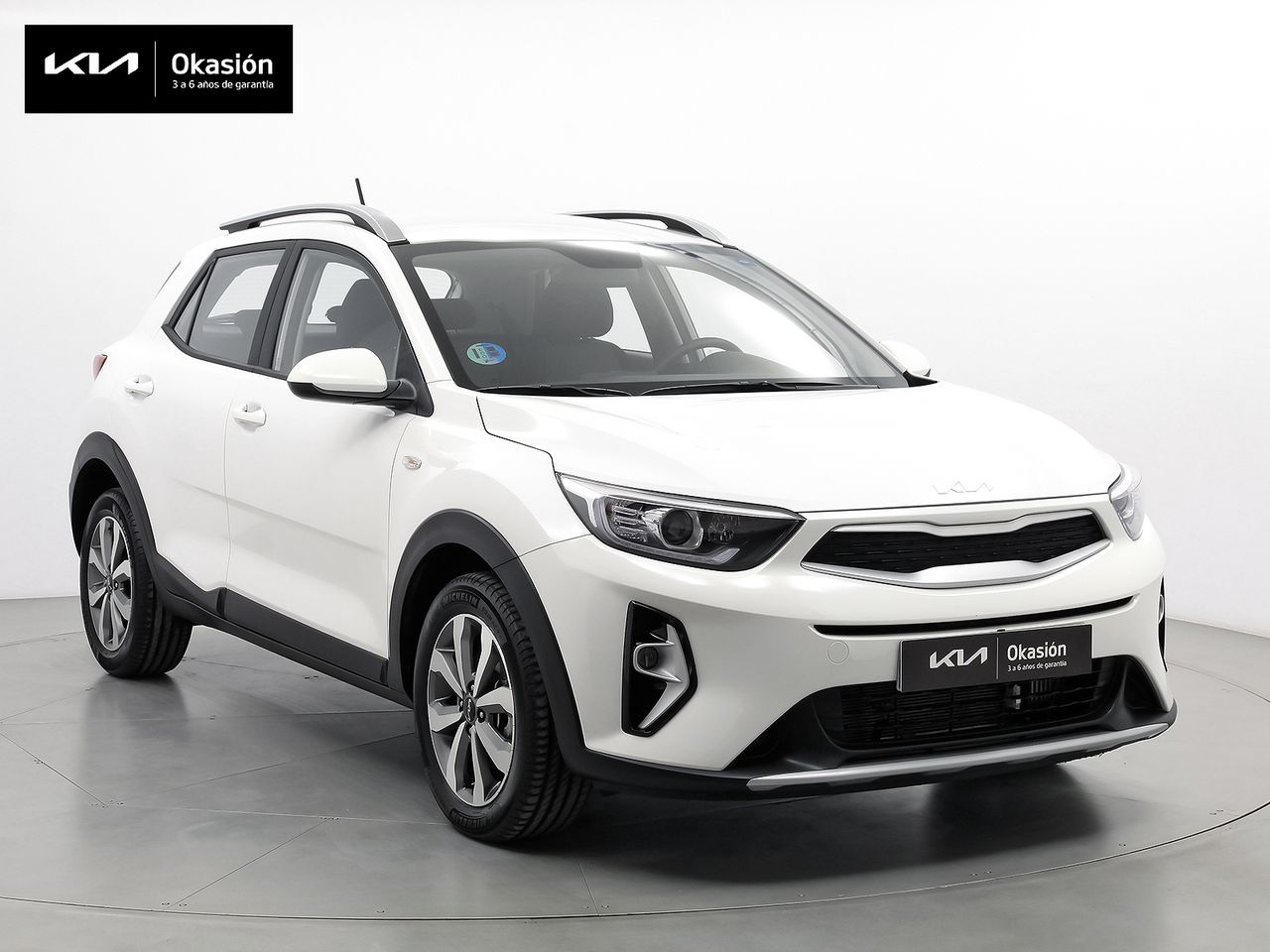 kia stonic 2021 /