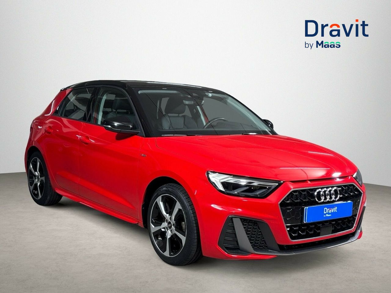 Neumaticos mixtos  de segunda mano - audi a1 2022 /
