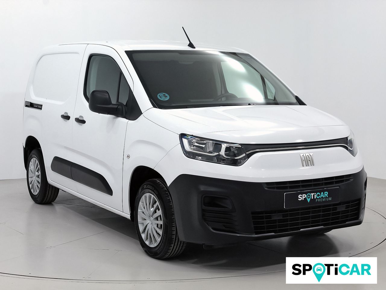 Fiat doblo  de segunda mano - fiat doblò 2023 /