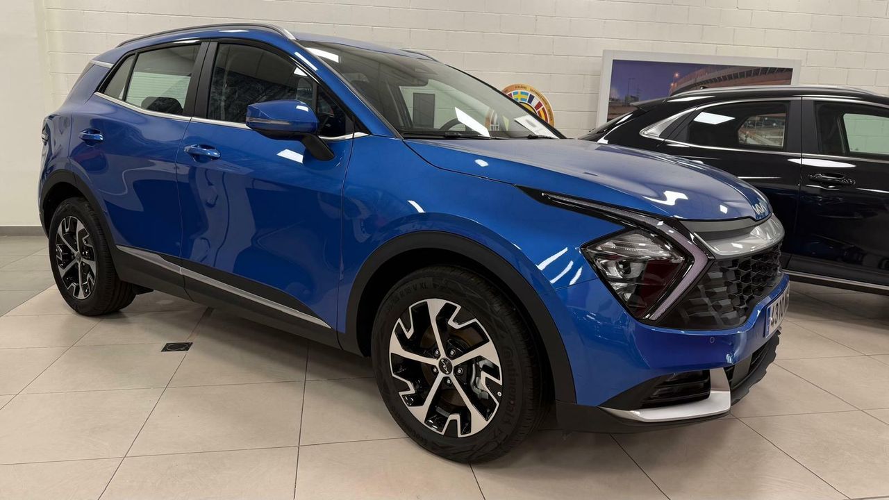 Clase a consumo 45 l100km  de segunda mano - kia sportage 2024 /