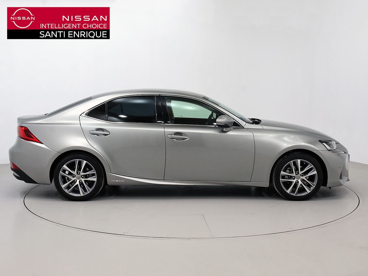 lexus is 2019 / foto grande (3)