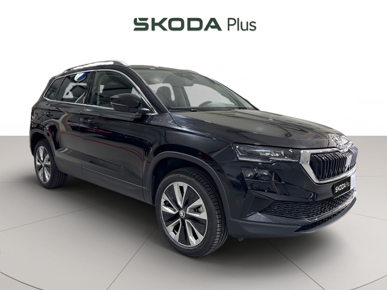 Neumaticos de 16 pulgadas  de segunda mano - skoda karoq 2023 /