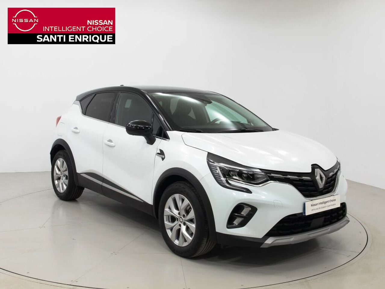 Deposito 30000 litros  de segunda mano - renault captur 2022 /