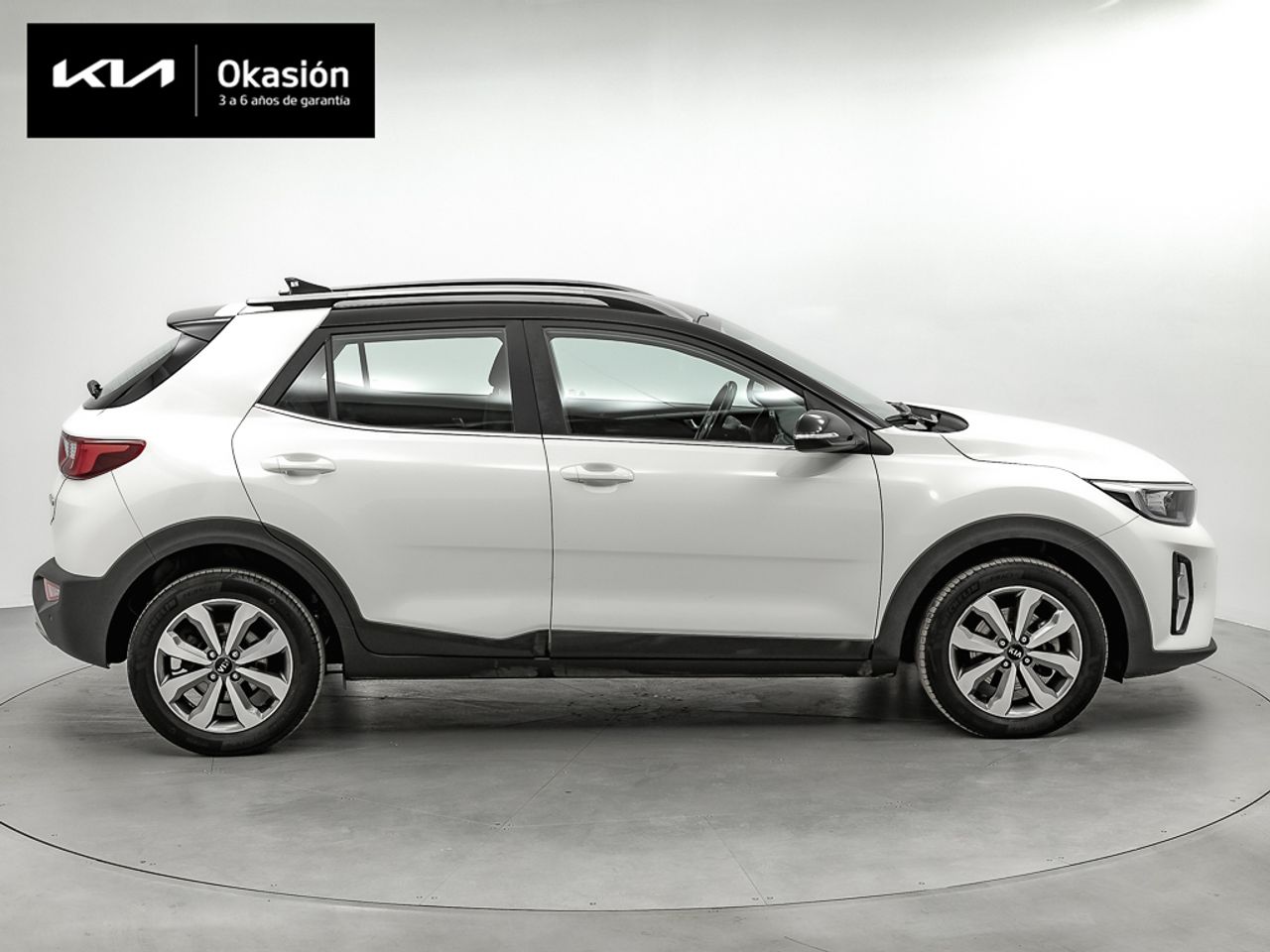 kia stonic 2021 / foto grande (3)