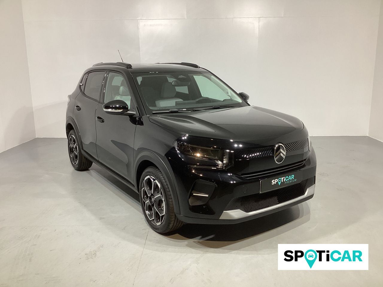 Neumaticos 25  de segunda mano - citroën c3 2024 /