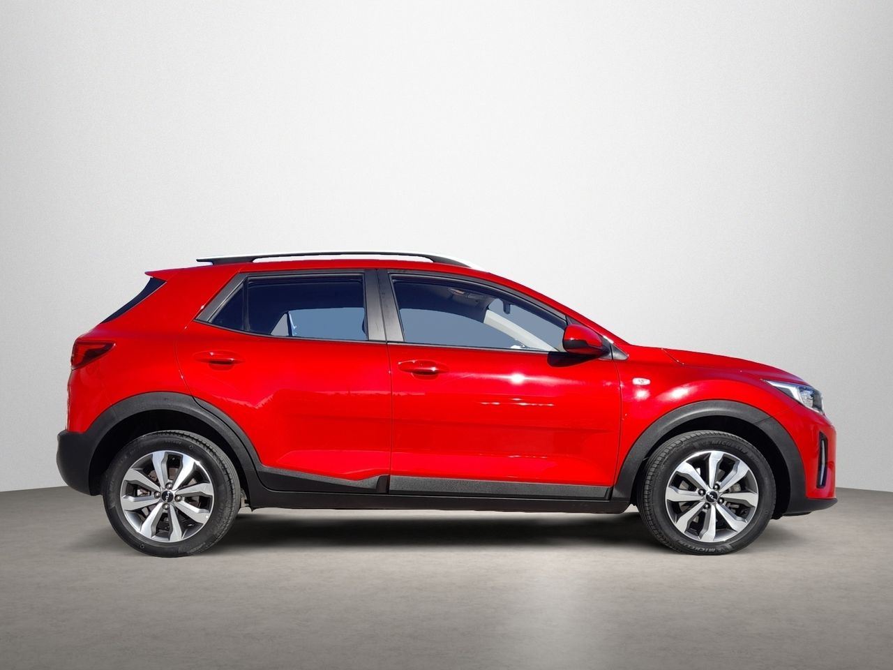 kia stonic 2021 / foto grande (3)