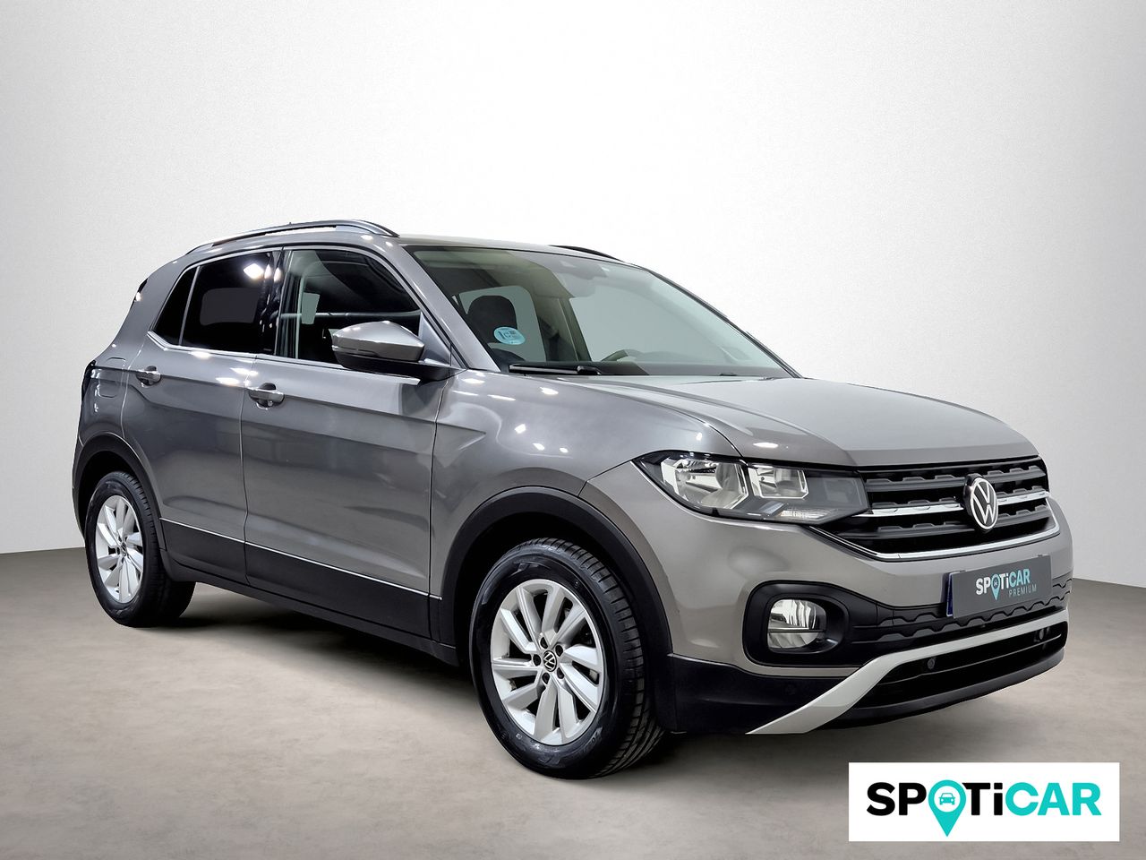 Volkswagen taigo acabado mas barcelona  de segunda mano en Barcelona - volkswagen t-cross 2021 /