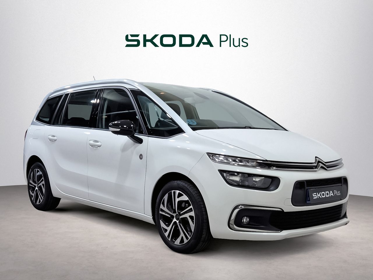 Caravana menos 750 kg  de segunda mano - citroën grand c4 spacetourer 2022 /