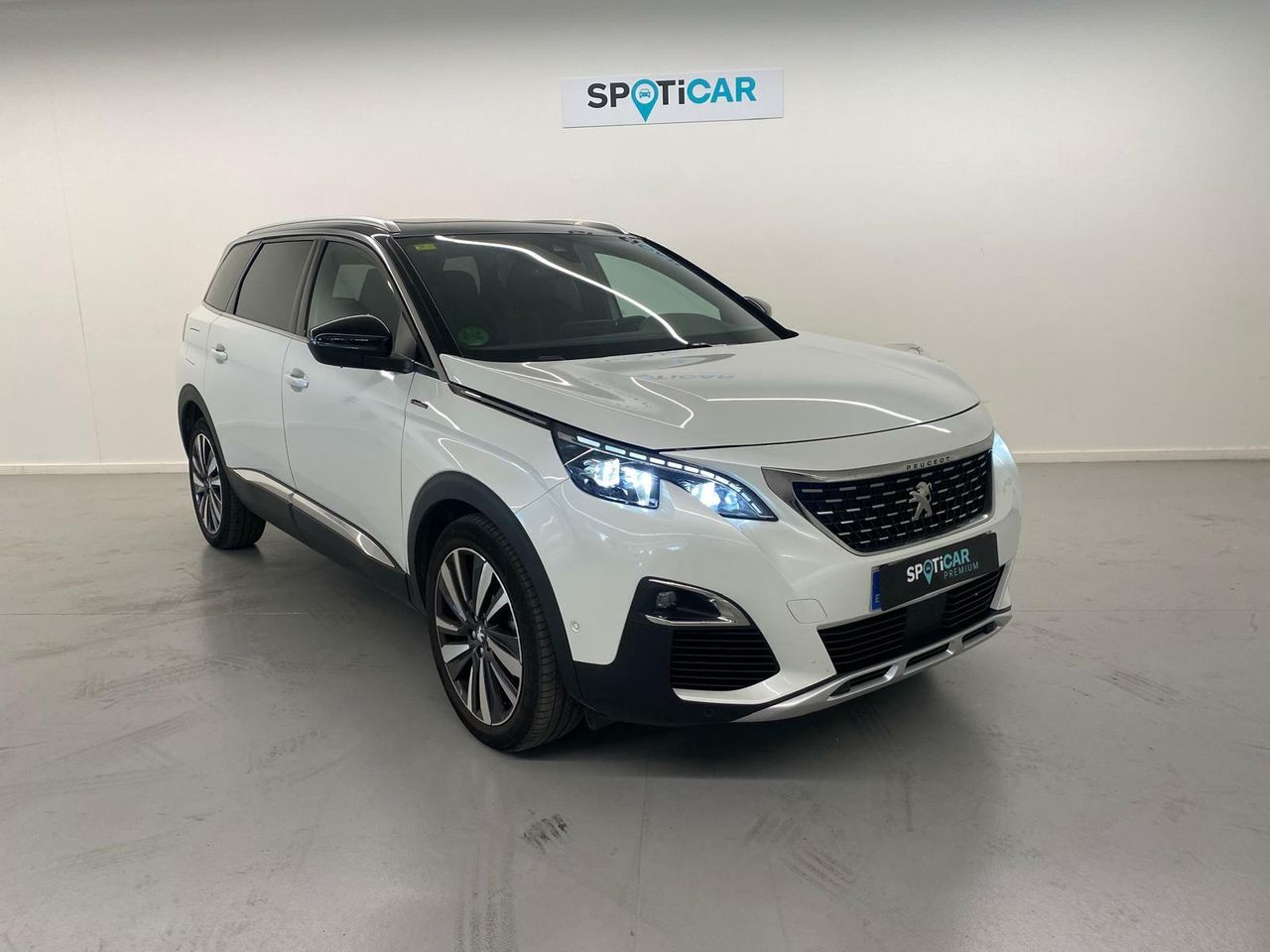 Foto peugeot 5008 2020 /