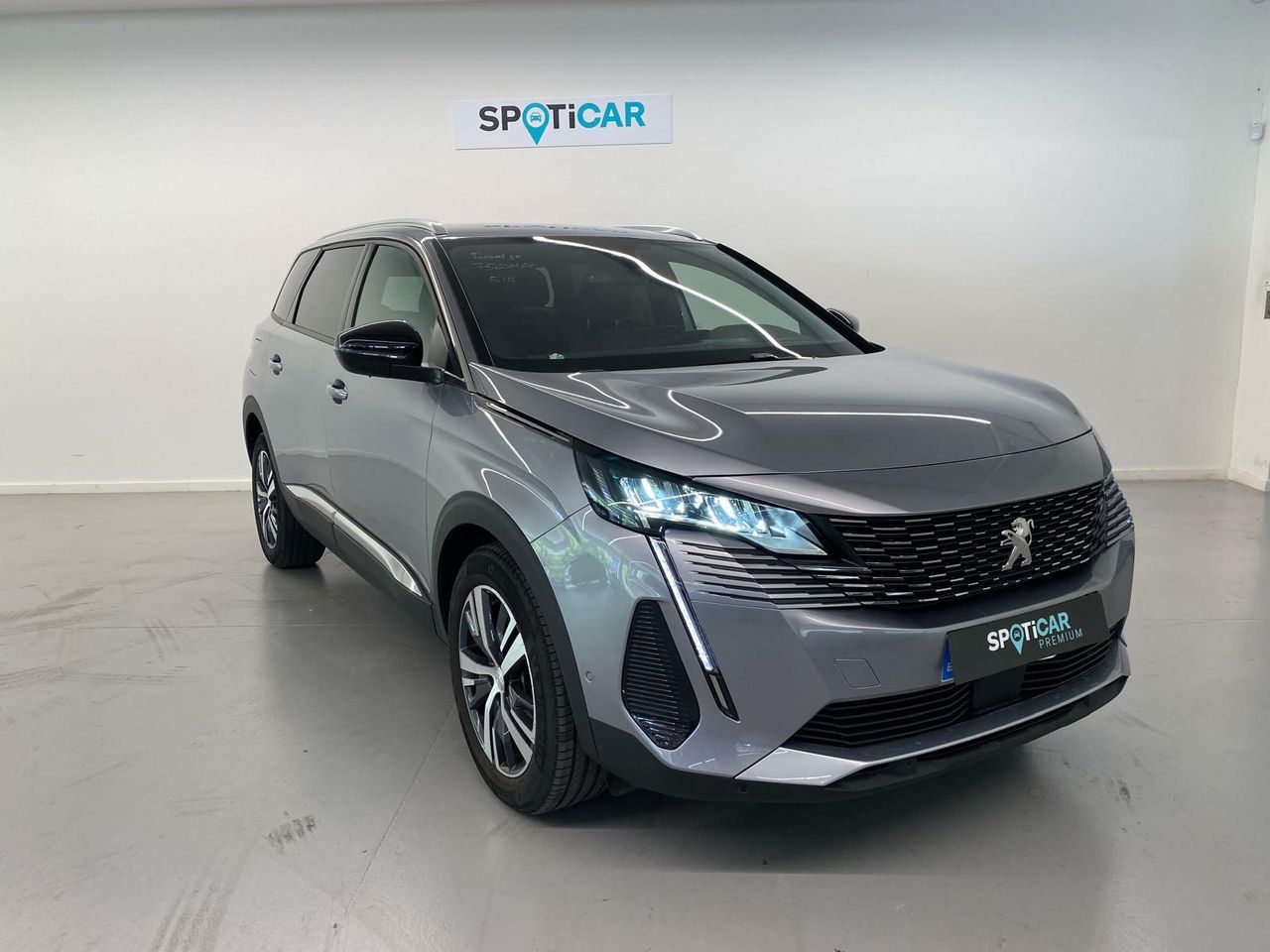 Foto peugeot 5008 2023 /