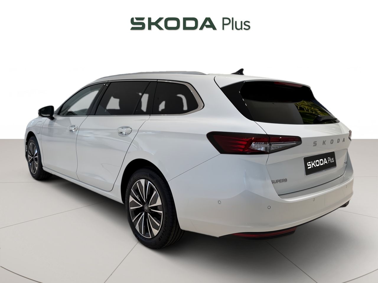 skoda superb 2025 / foto grande (2)