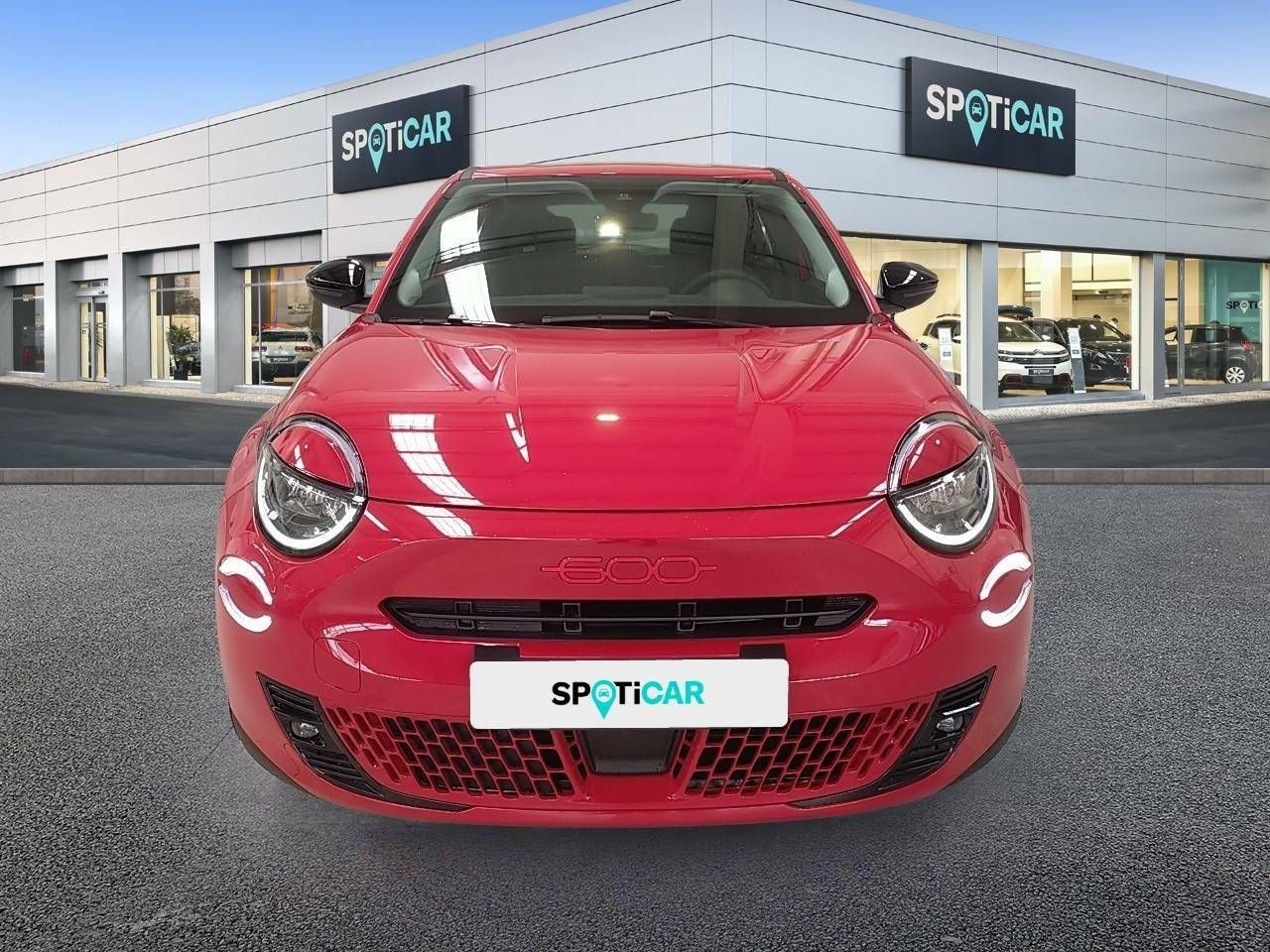 Fiat 600  600e  54kwh 115kw (156cv) RED - Imagen 2