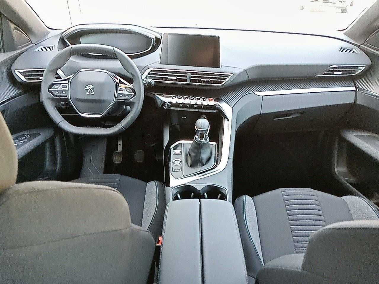 peugeot 3008 2024 / foto grande (3)