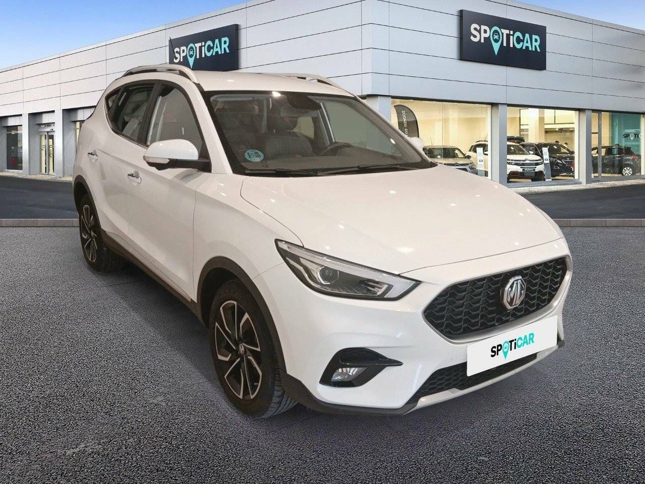 mg zs 2024 / foto grande (3)