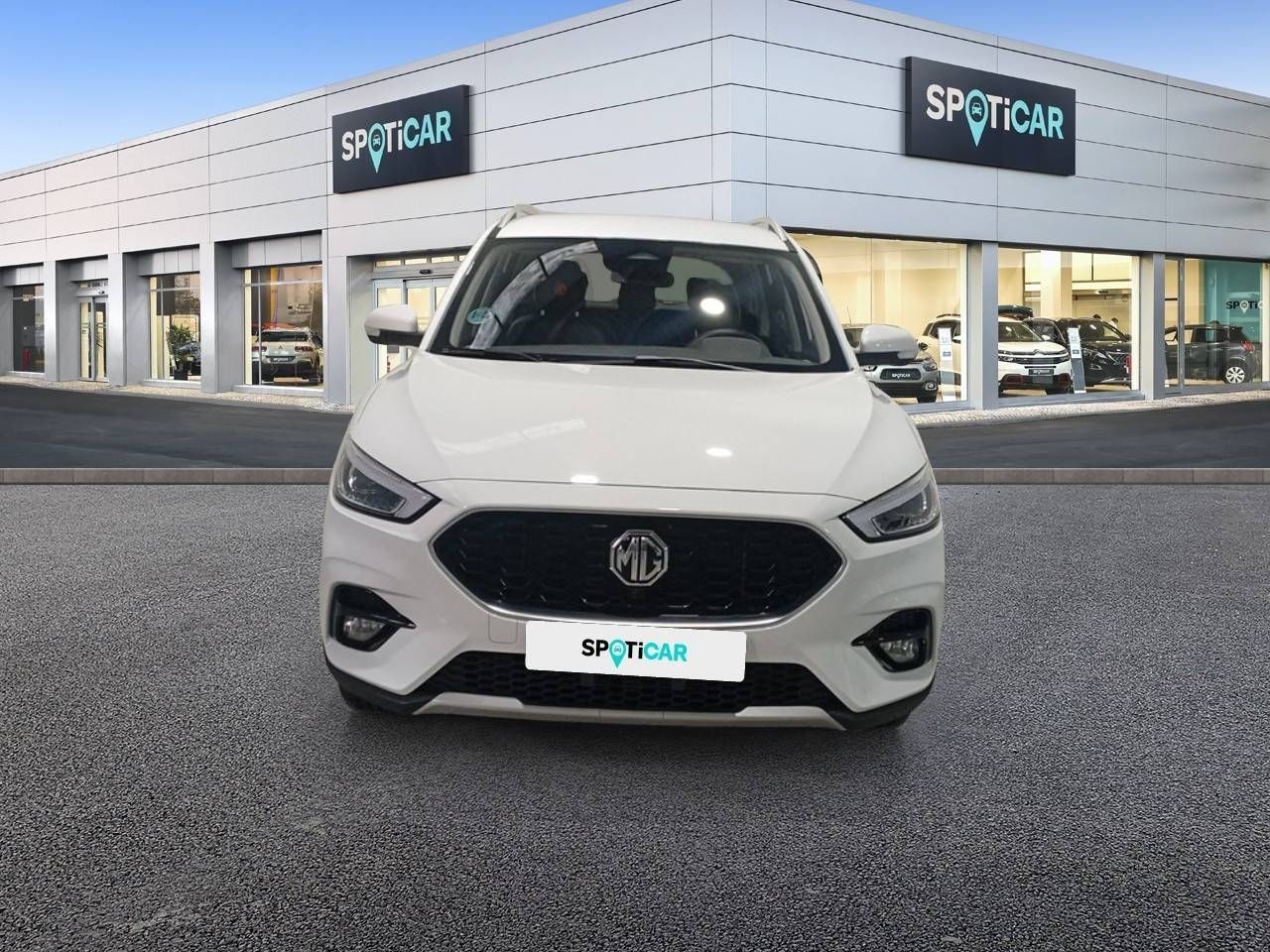 MG ZS  1.5 Luxury - Imagen 2