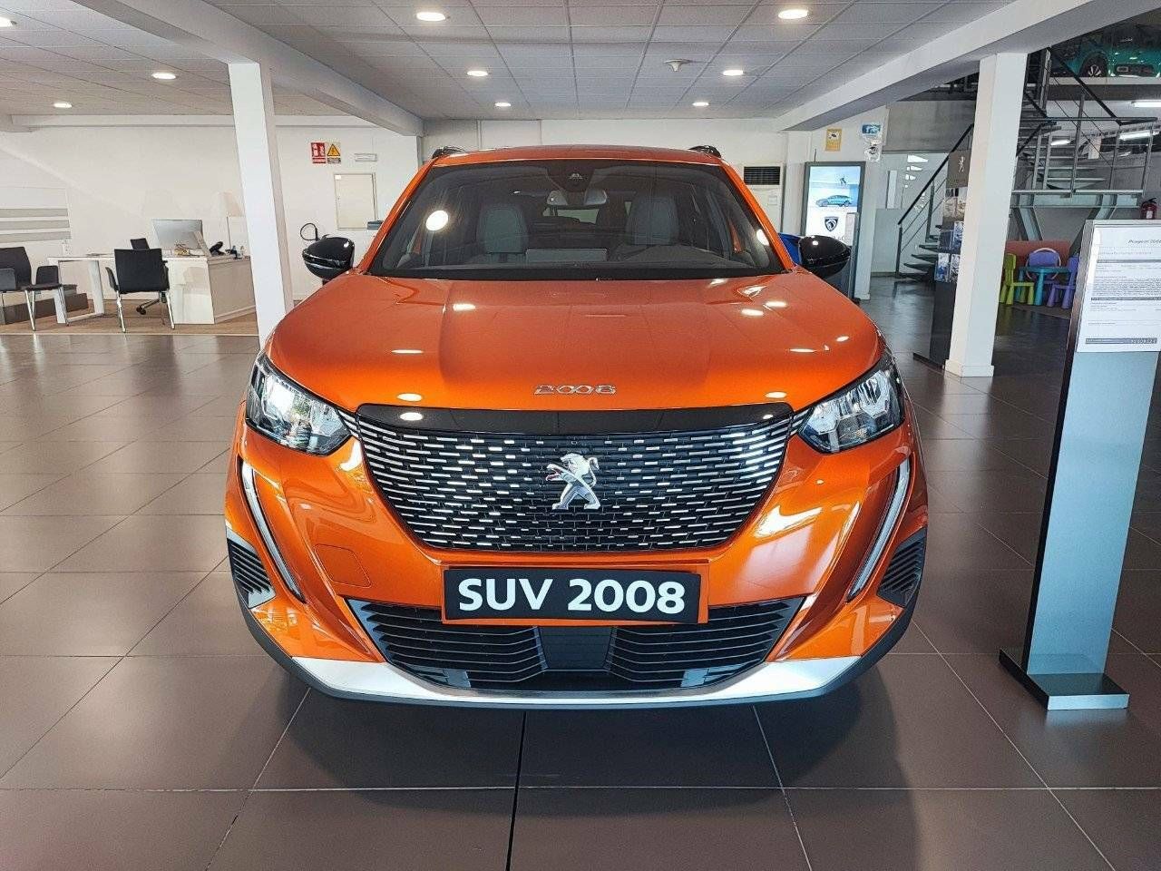 peugeot 2008 2023 / foto grande (2)