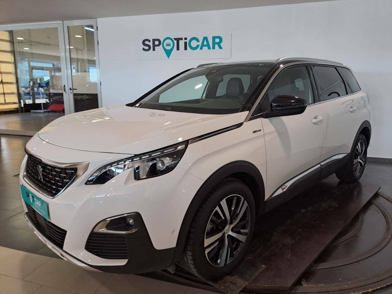 peugeot 5008 2020 /