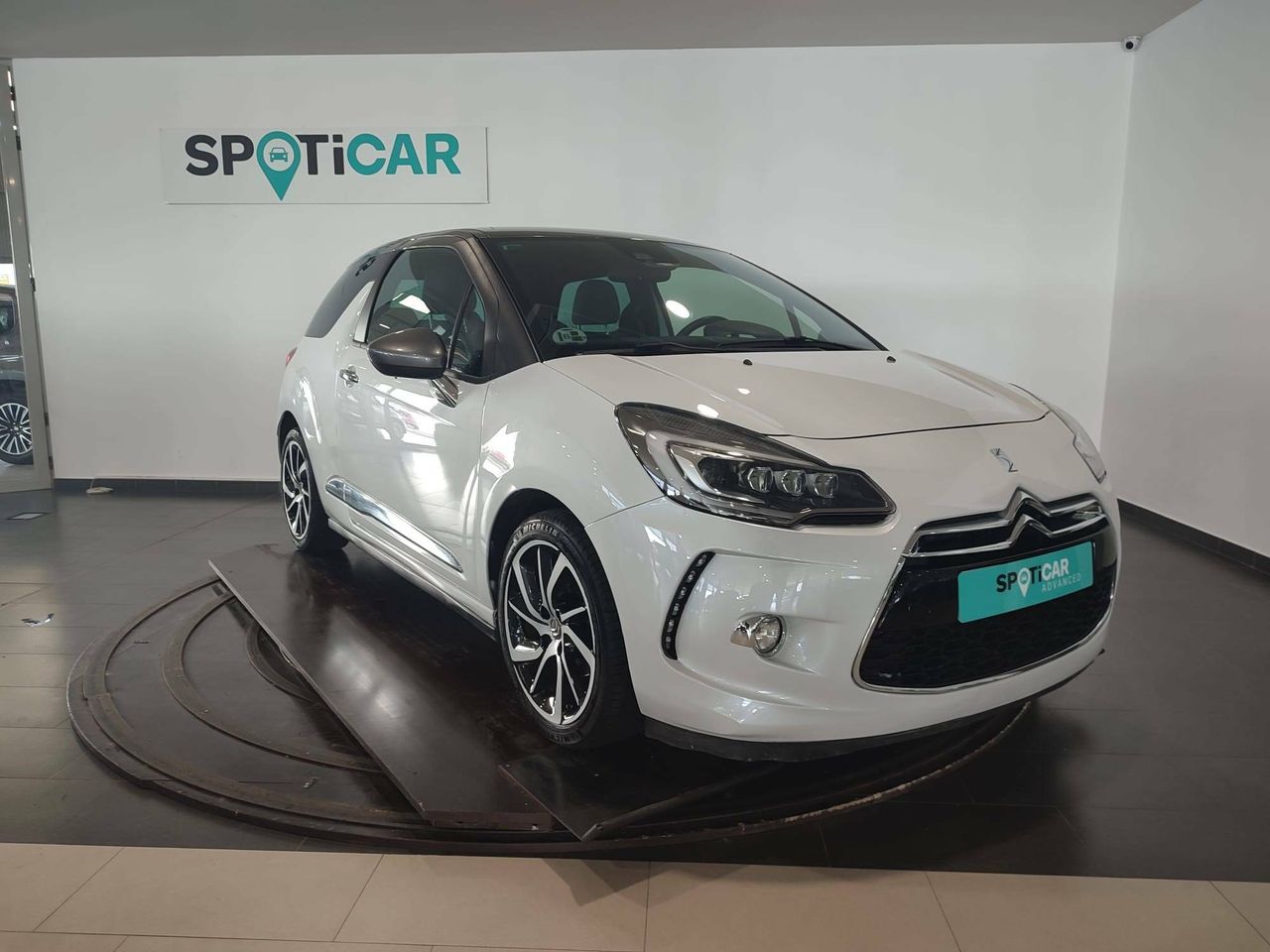 ds automobiles ds 3 2016 / foto grande (3)