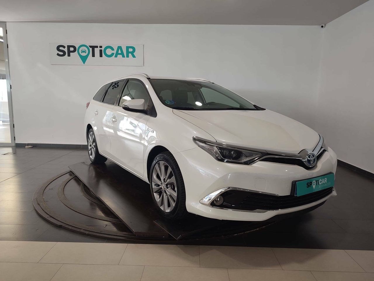 toyota auris 2018 / foto grande (3)