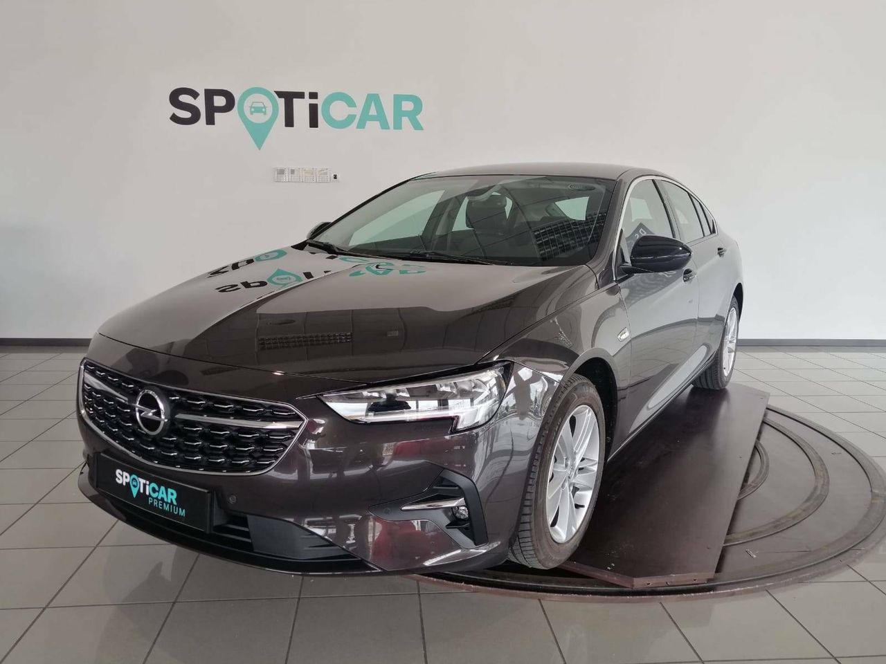 Opel insignia automatico diesel  de segunda mano - opel insignia  2022 /