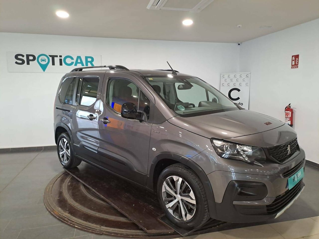 peugeot rifter 2020 / foto grande (3)