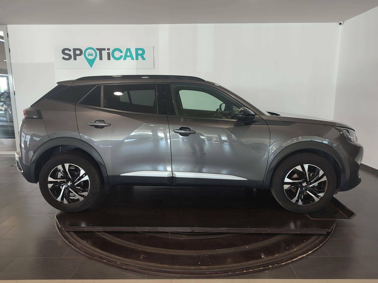 peugeot 2008 2023 / foto grande (3)