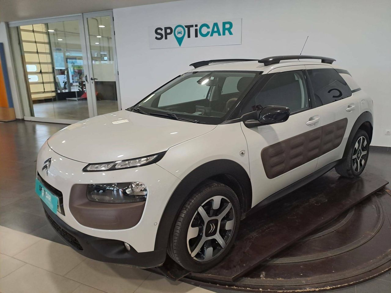 Foto citroën c4 cactus 2017 /