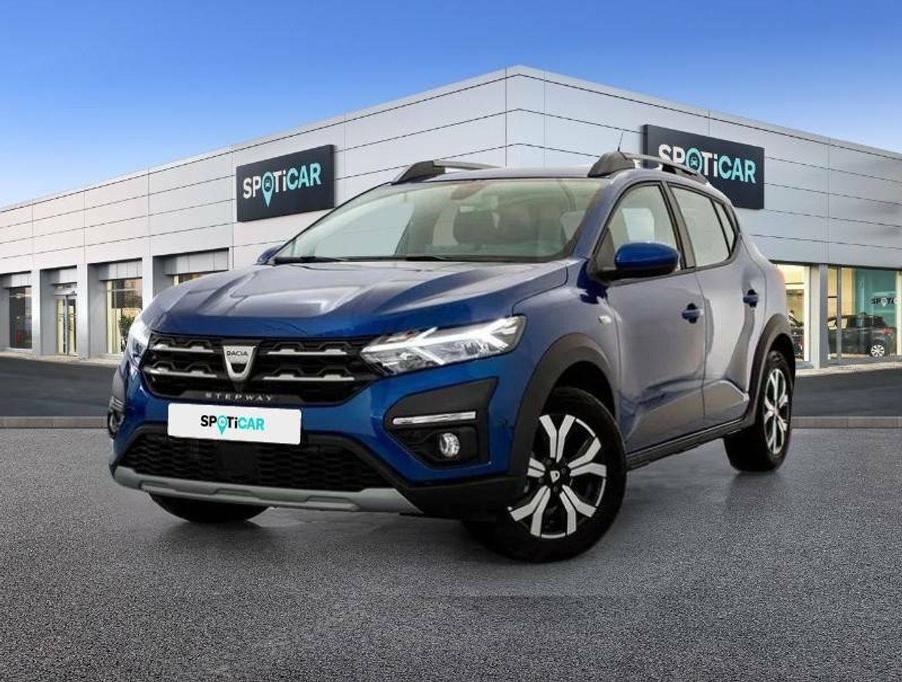 Compraventa  de segunda mano - dacia sandero 2022 /