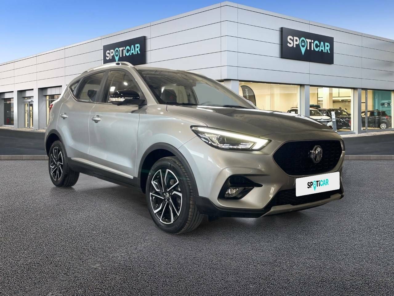 mg zs 2022 / foto grande (3)