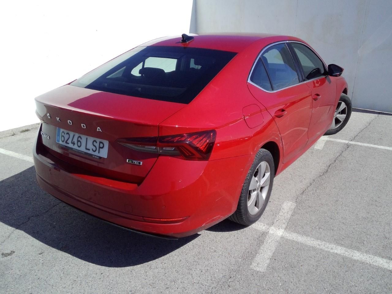 skoda octavia 2021 / foto grande (3)