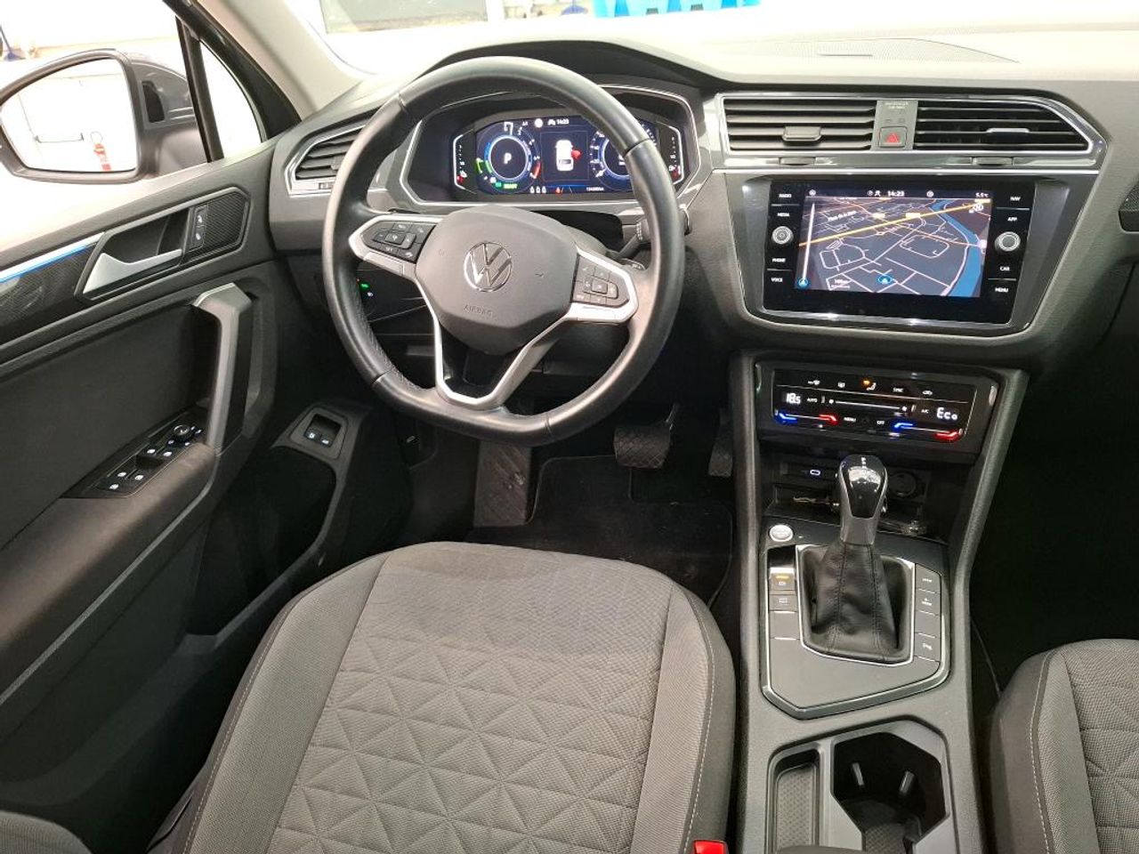 volkswagen tiguan 2021 / foto grande (2)