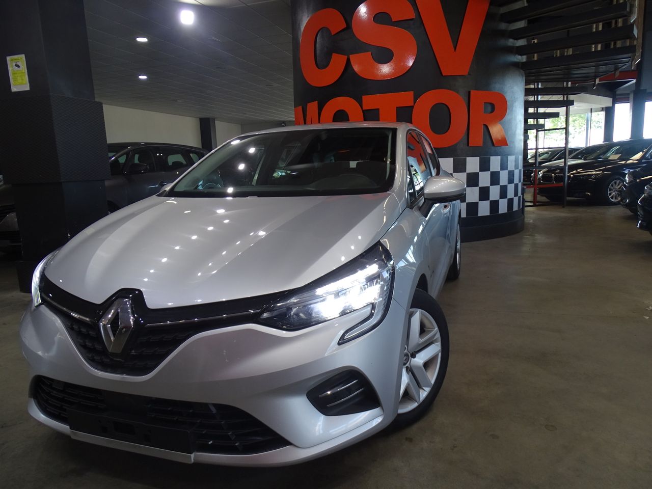 Renault clio cambio automatico 2023  de segunda mano - renault clio 2022 /