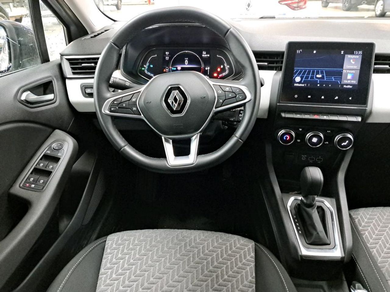 renault clio 2023 / foto grande (2)