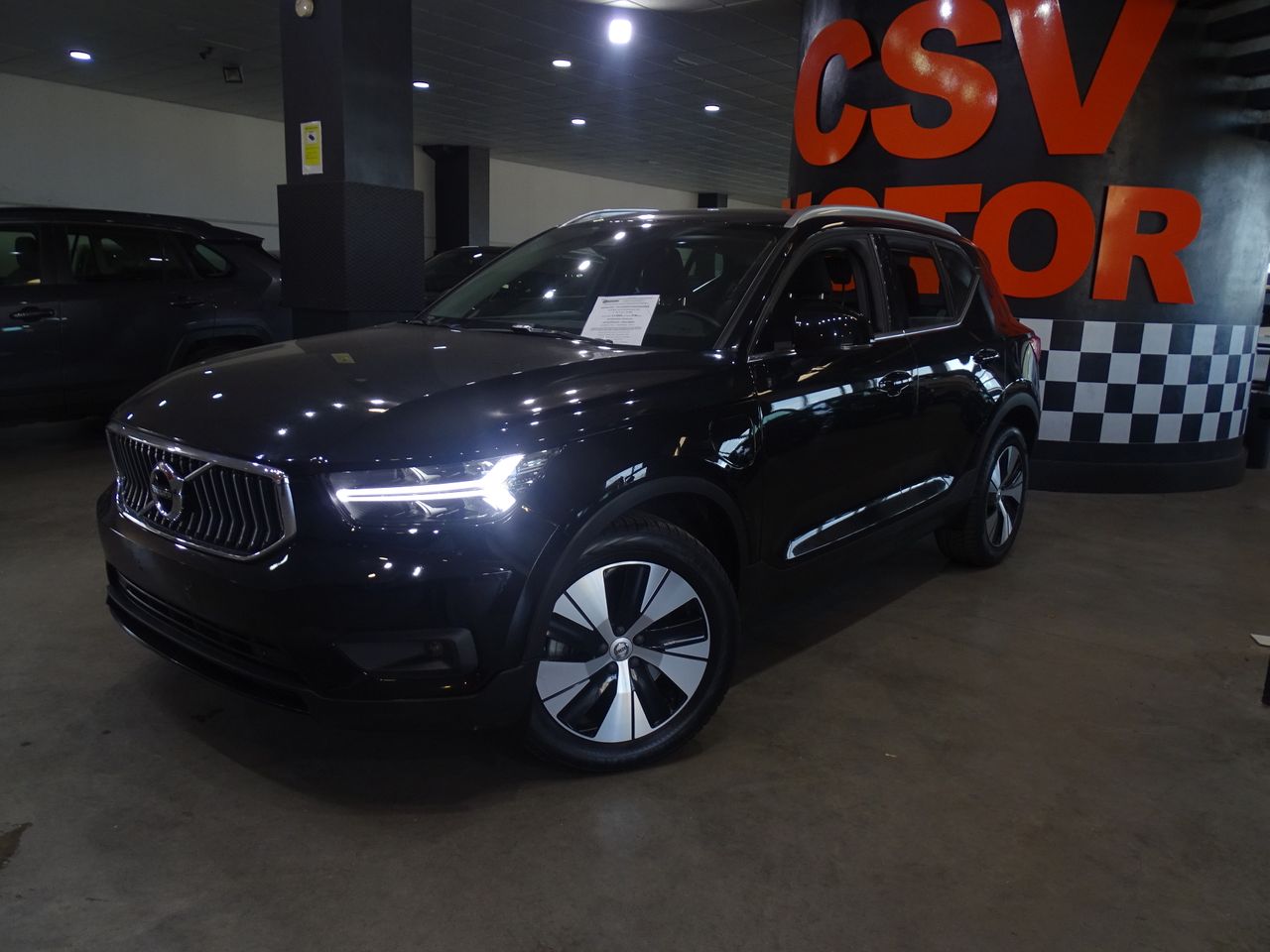 volvo xc40 2021 /