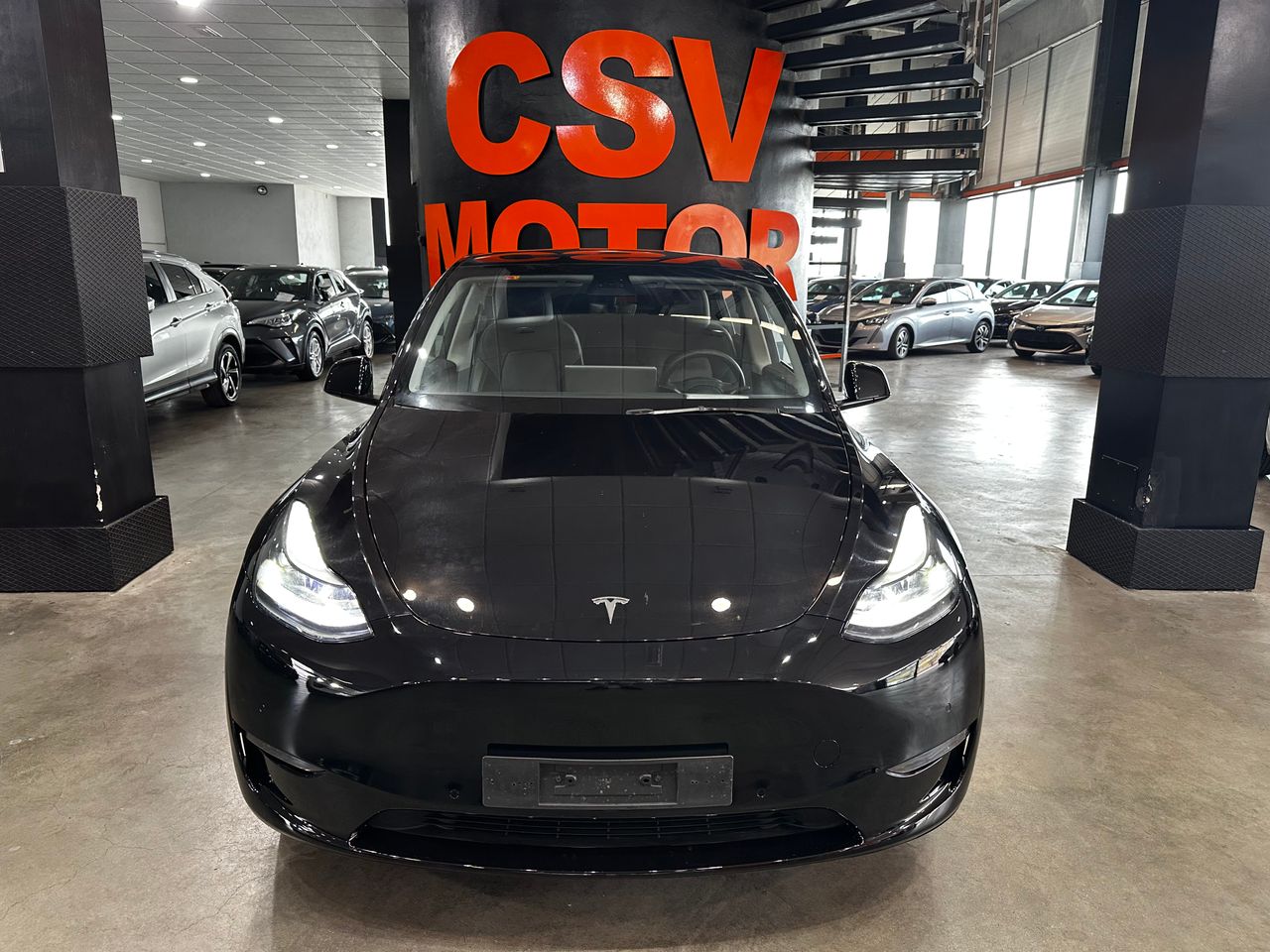 tesla model y 2023 / foto grande (3)