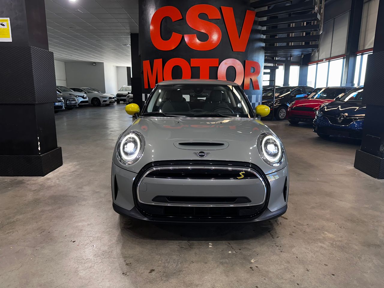 mini mini 2021 / foto grande (3)