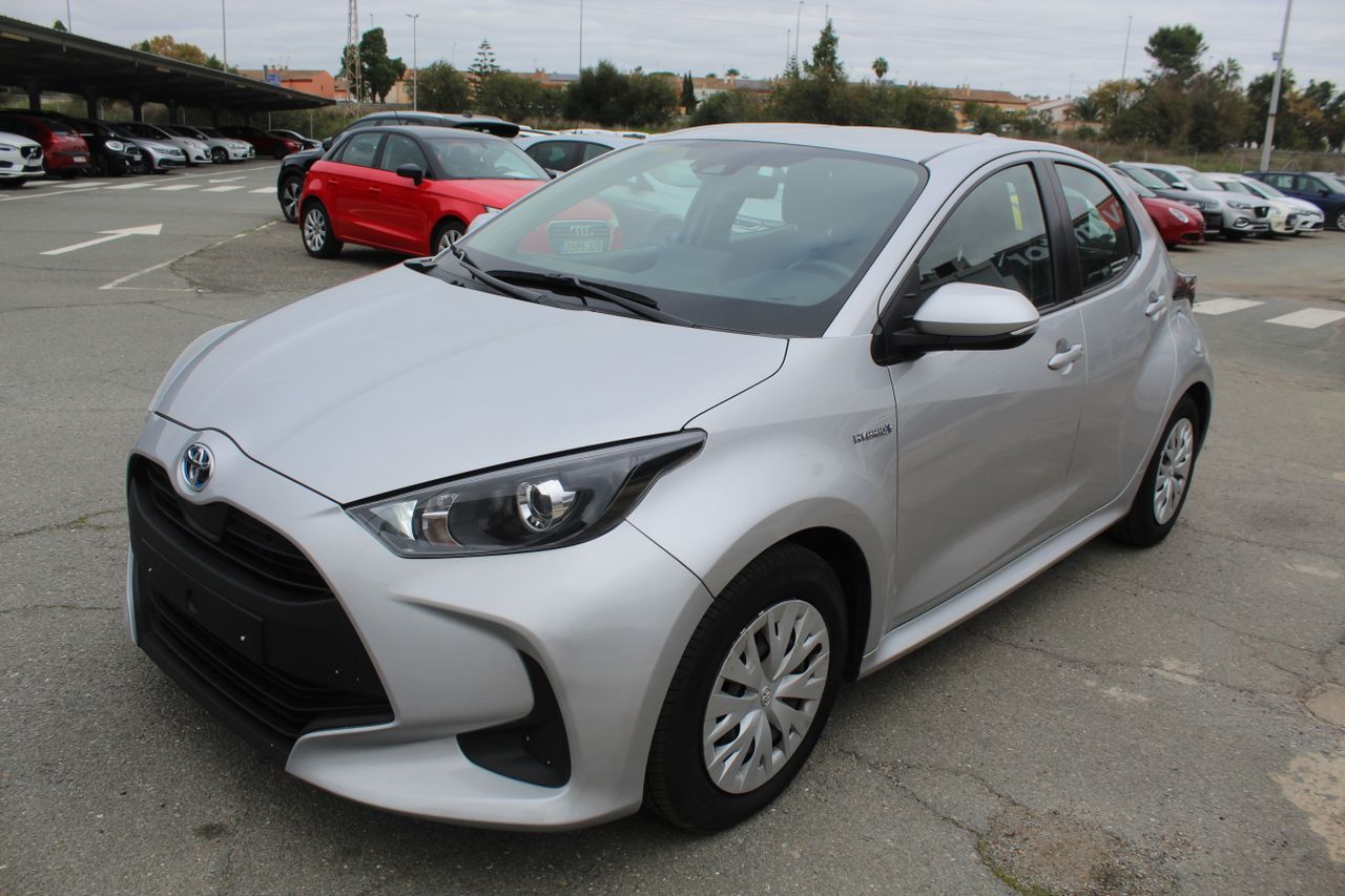 toyota yaris 2021 / foto grande (2)