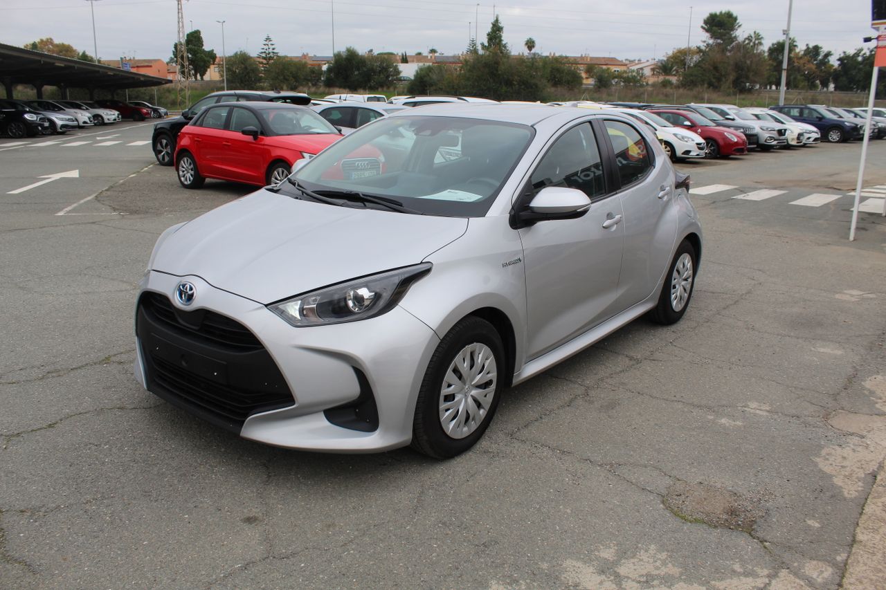 Foto toyota yaris 2021 /