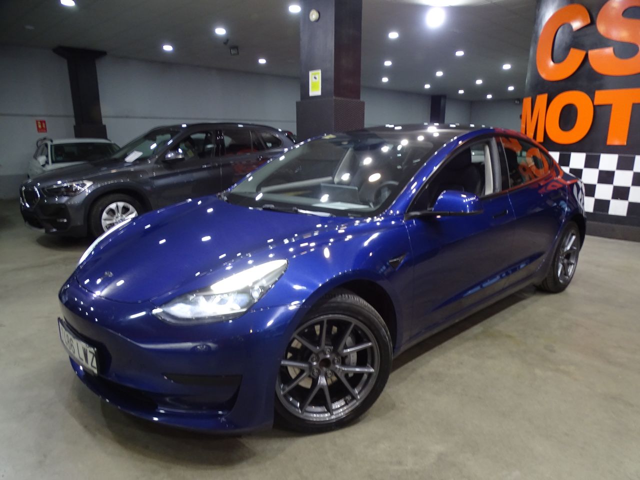 Foto tesla model 3 2022 /