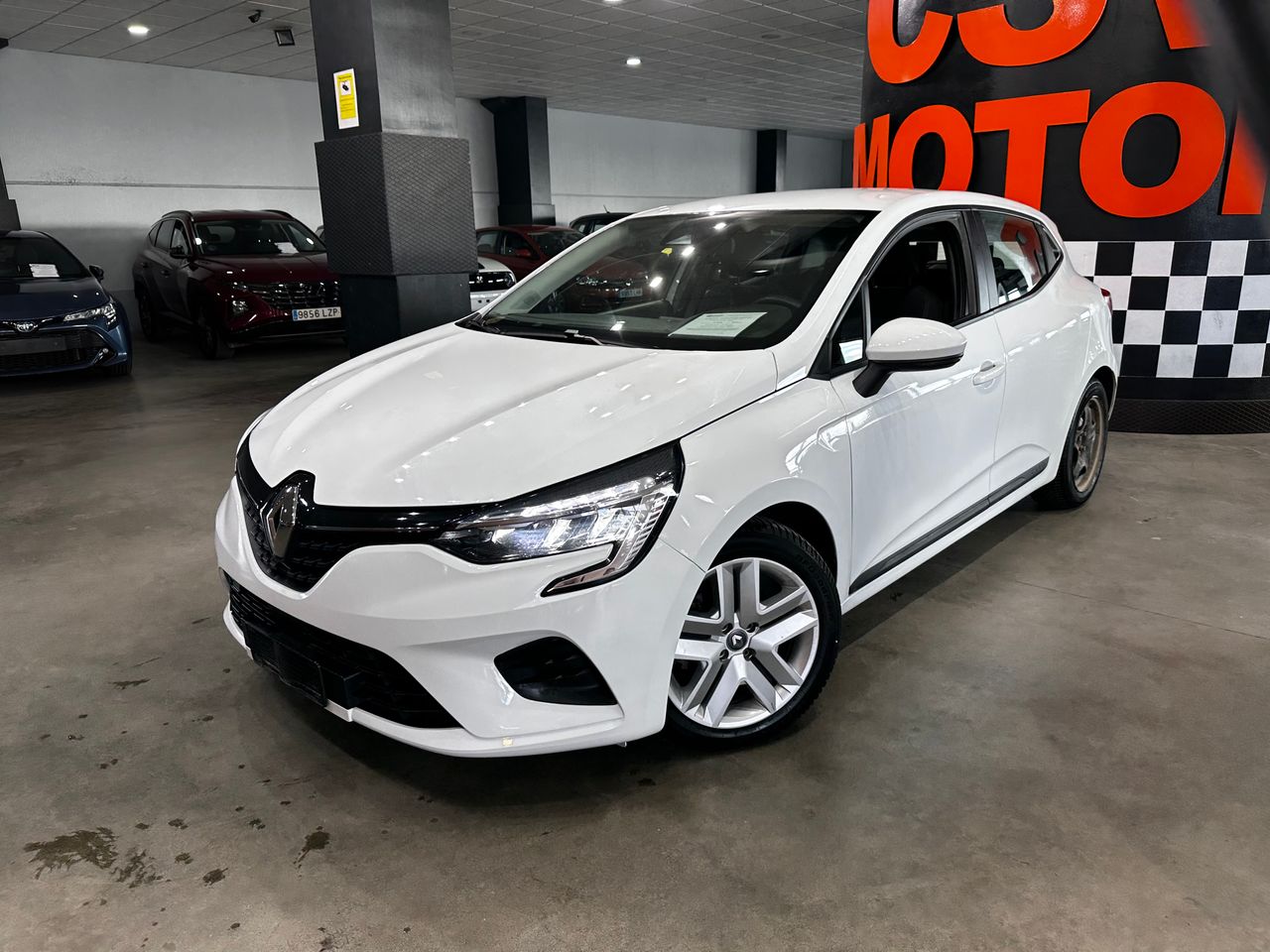 Foto renault clio 2022 /