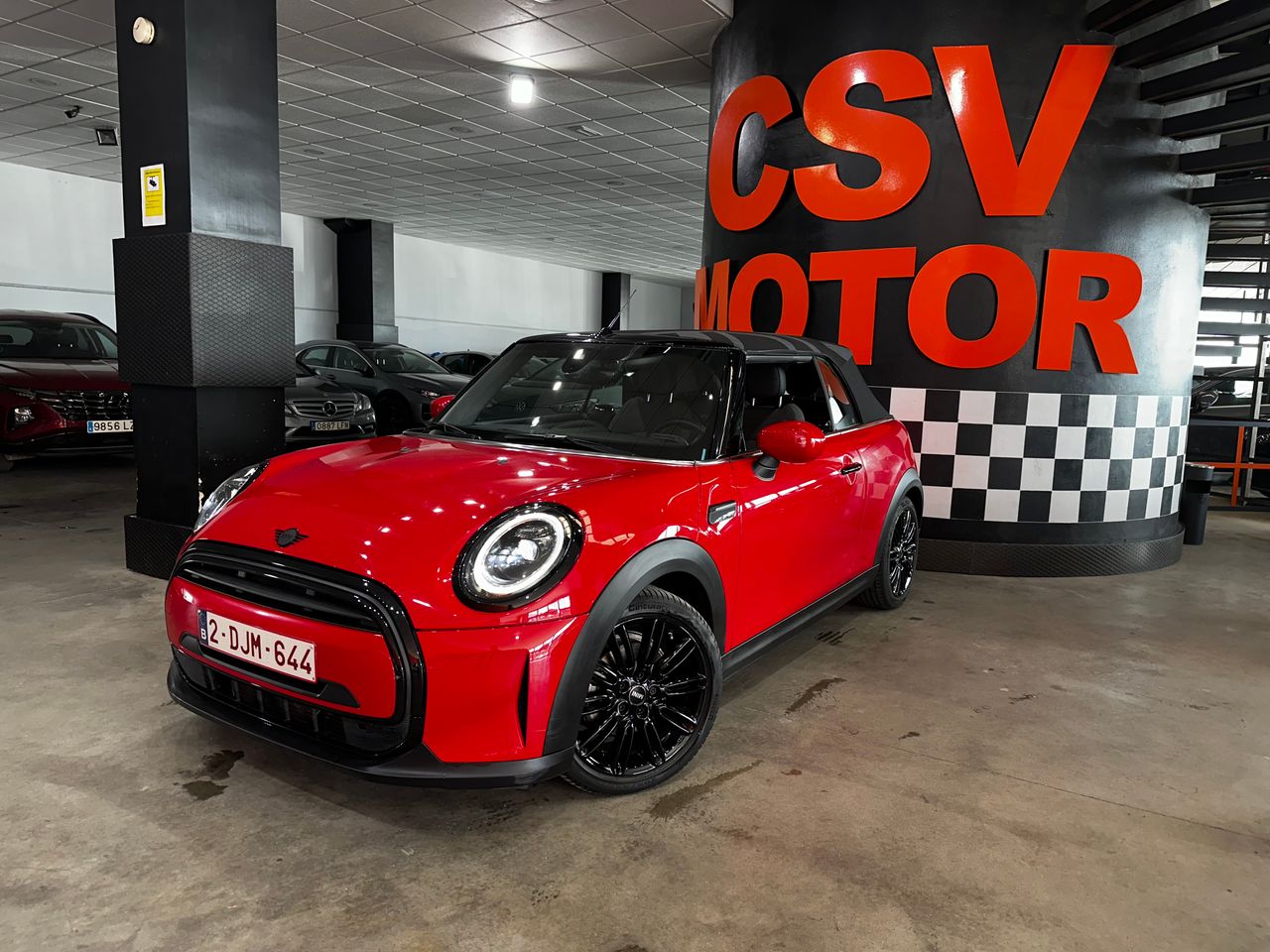 Foto mini mini 2023 /