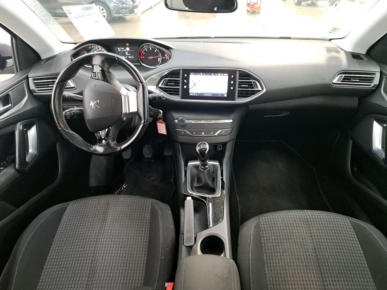 peugeot 308 2020 / foto grande (3)