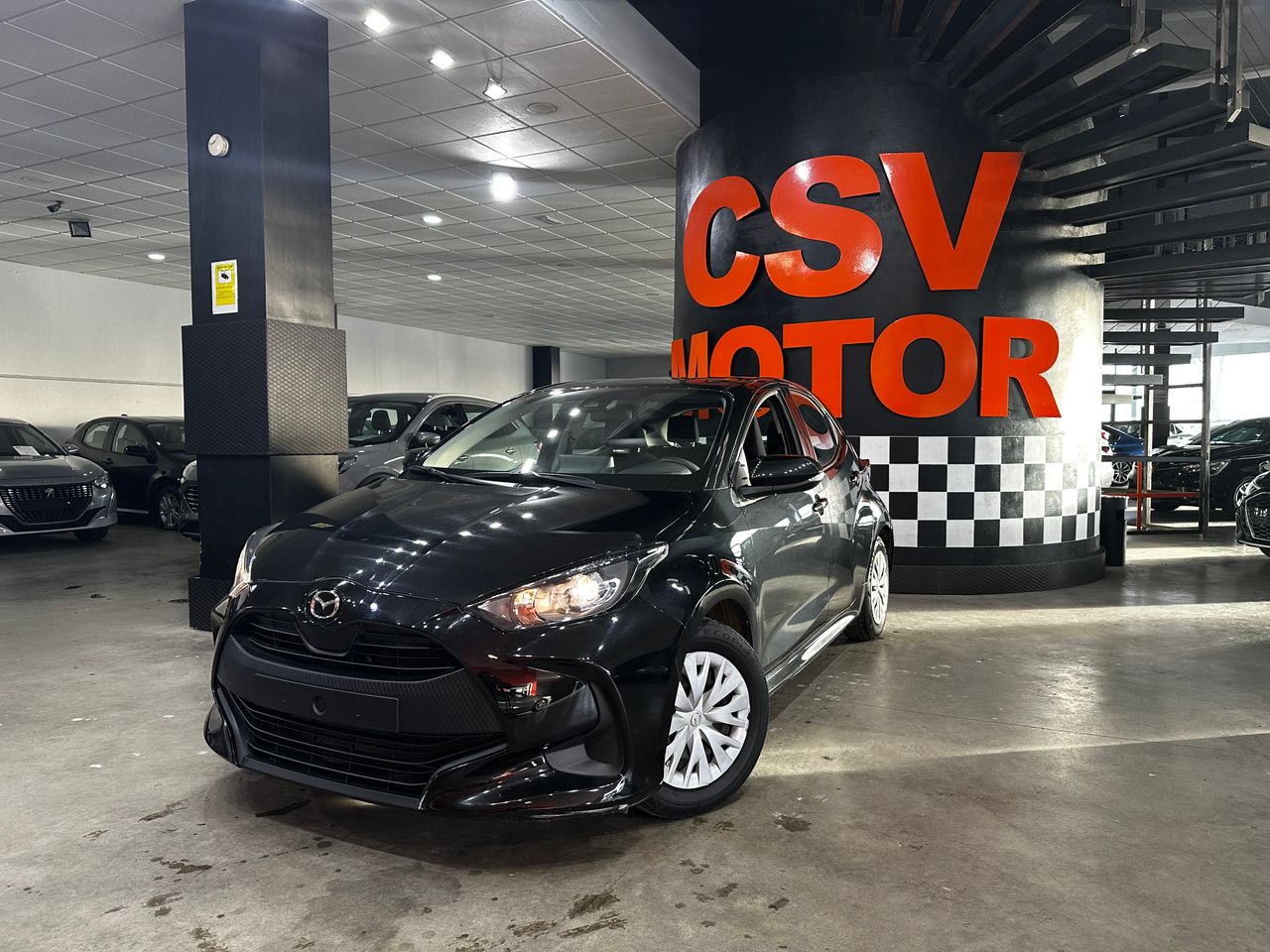 Foto mazda 2 2023 /