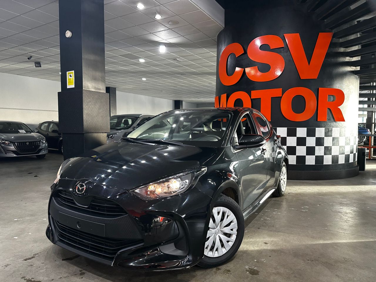 toyota yaris 2023 / foto grande (2)