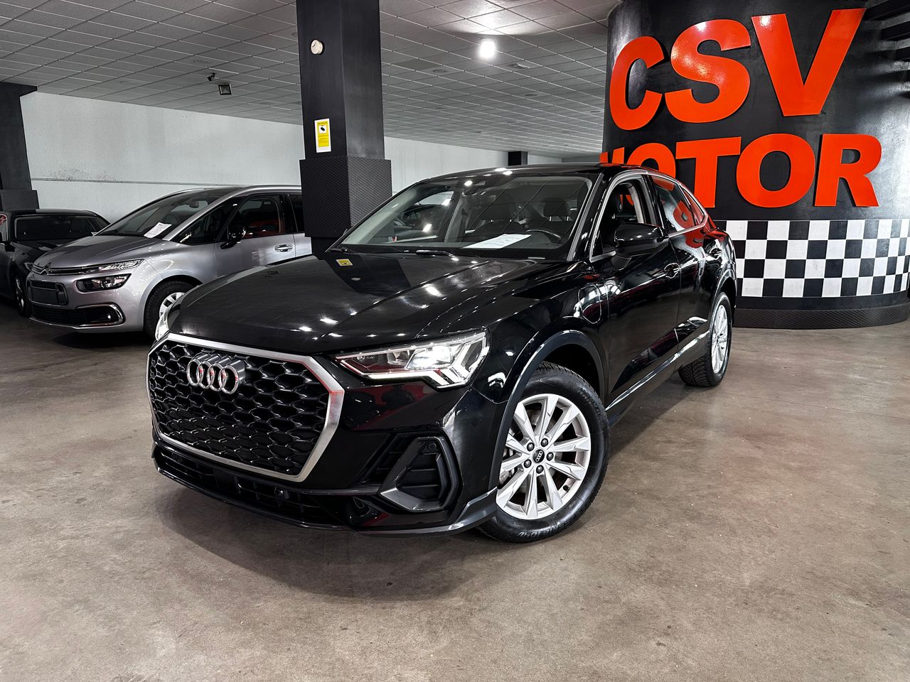 Foto audi q3 2021 /
