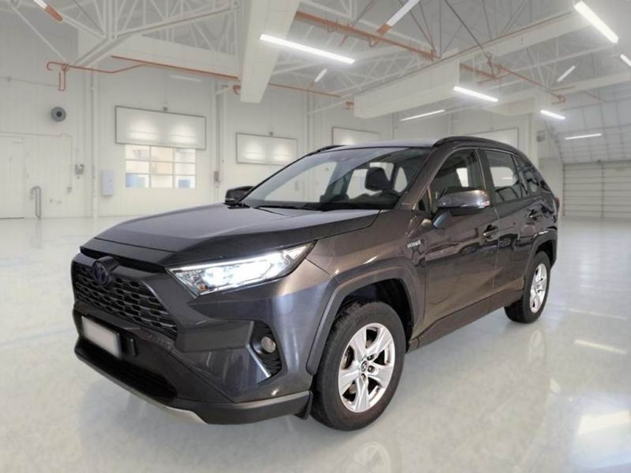 Kia sportage 2020 con llantas 17 pulgadas  de segunda mano - toyota rav4 2020 /