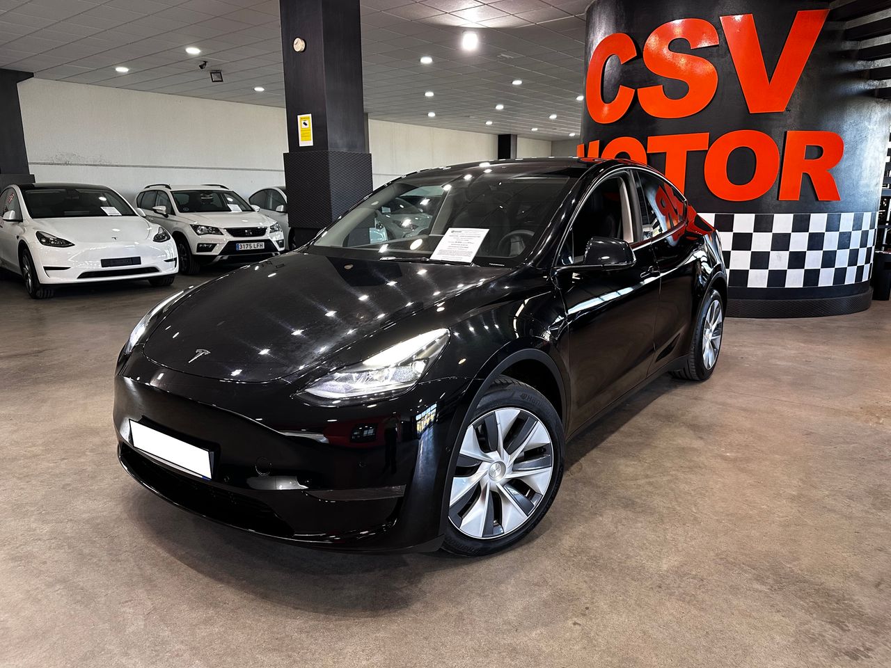 Foto tesla model y 2023 /